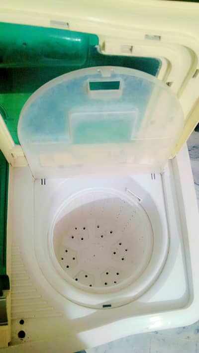 Kenwood washing machine with dryer