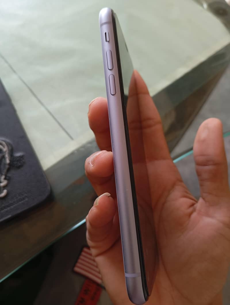Apple iPhone 11 1