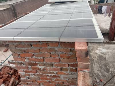 solar panels 4 penal sail condition New