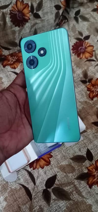 Infinix Hot 30