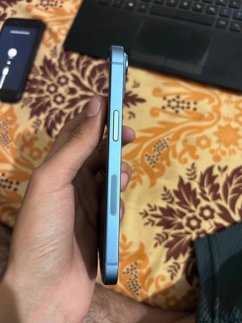 Apple iPhone 14 1