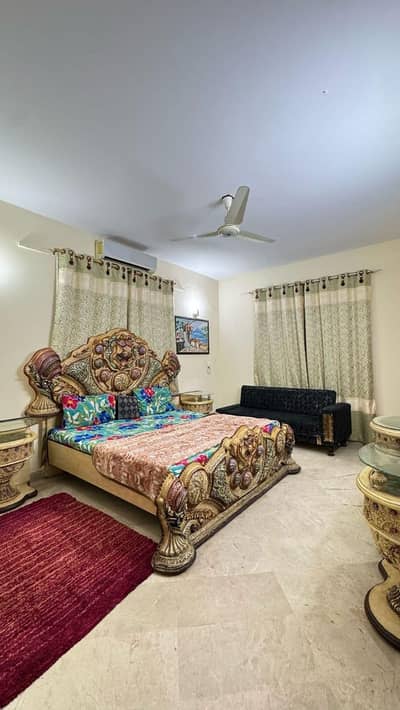 executive guest house rooms available 24 hours