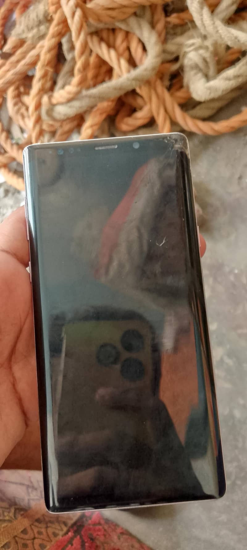 Samsung Mobile Note 9 11