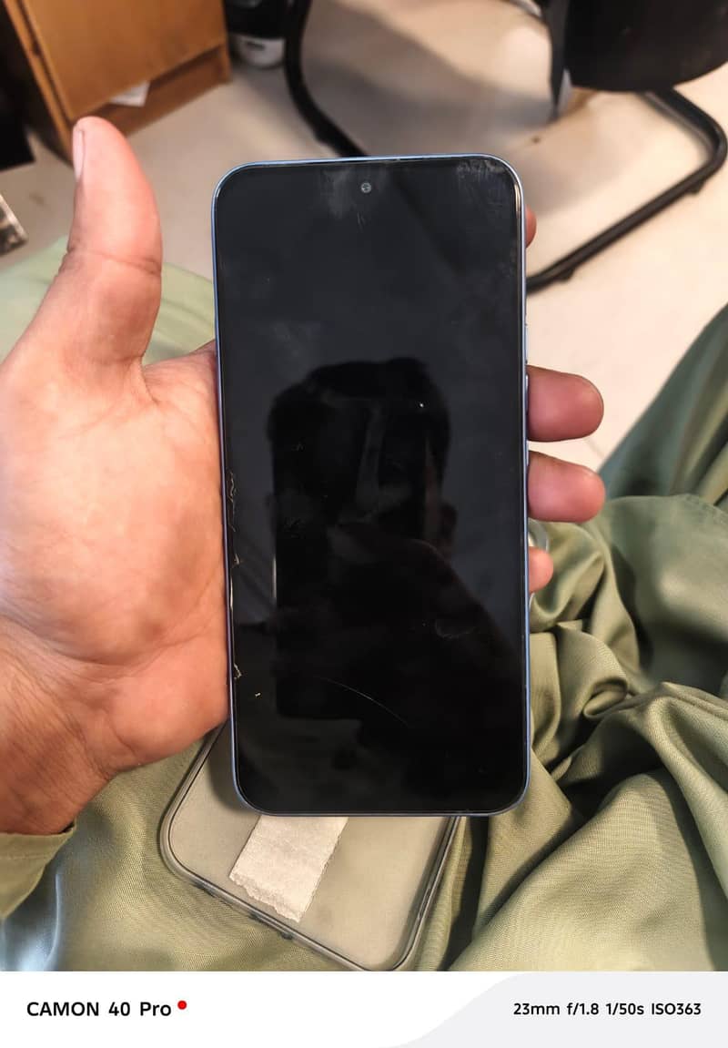 Tecno Spark 40pro 3