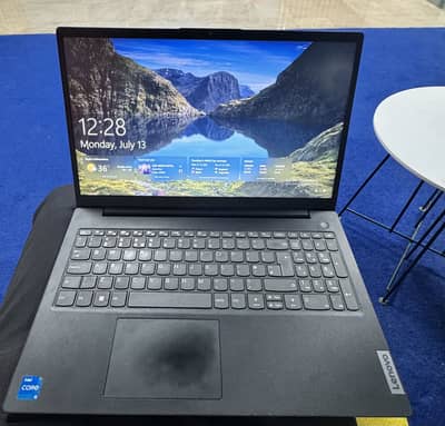 Lenovo 12th Generation Core i5