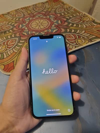 Apple iPhone 13 128GB Unlocked (Box, Charger)