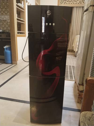 Water Dispenser & Frige