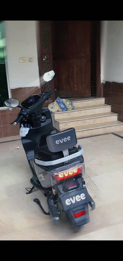 Evee gen z 2026 model brand new condition scooty