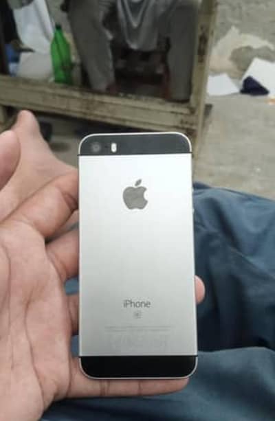 Apple iPhone SE 1st Gen