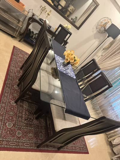 6 person dining table