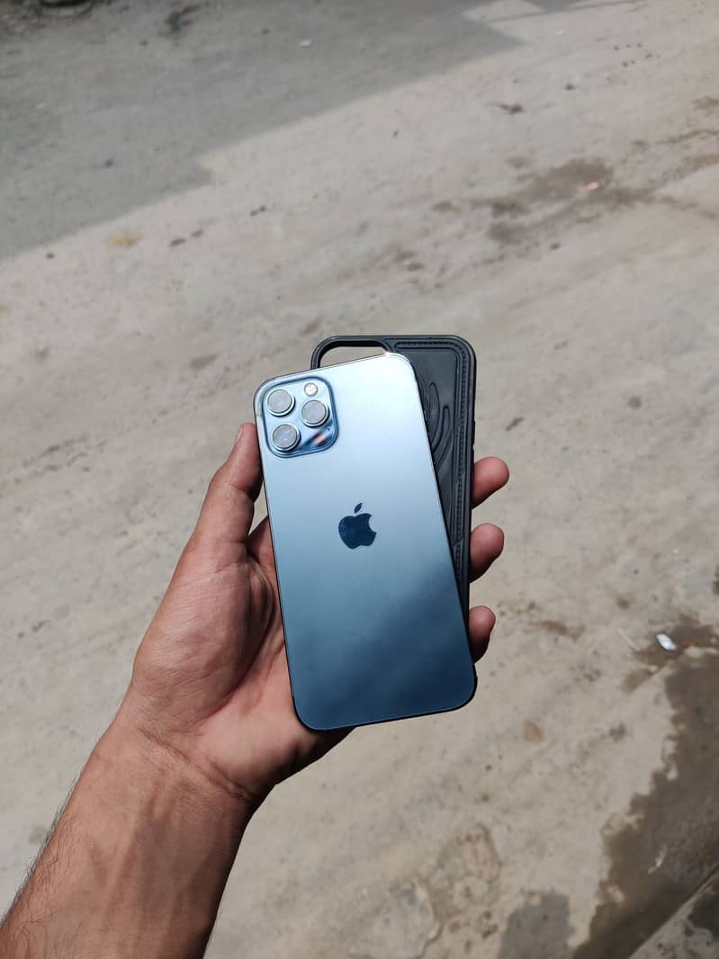 iphone 12 pro max 5
