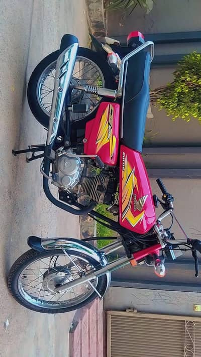 Honda 125 2021/2022 ( 100 Percent )