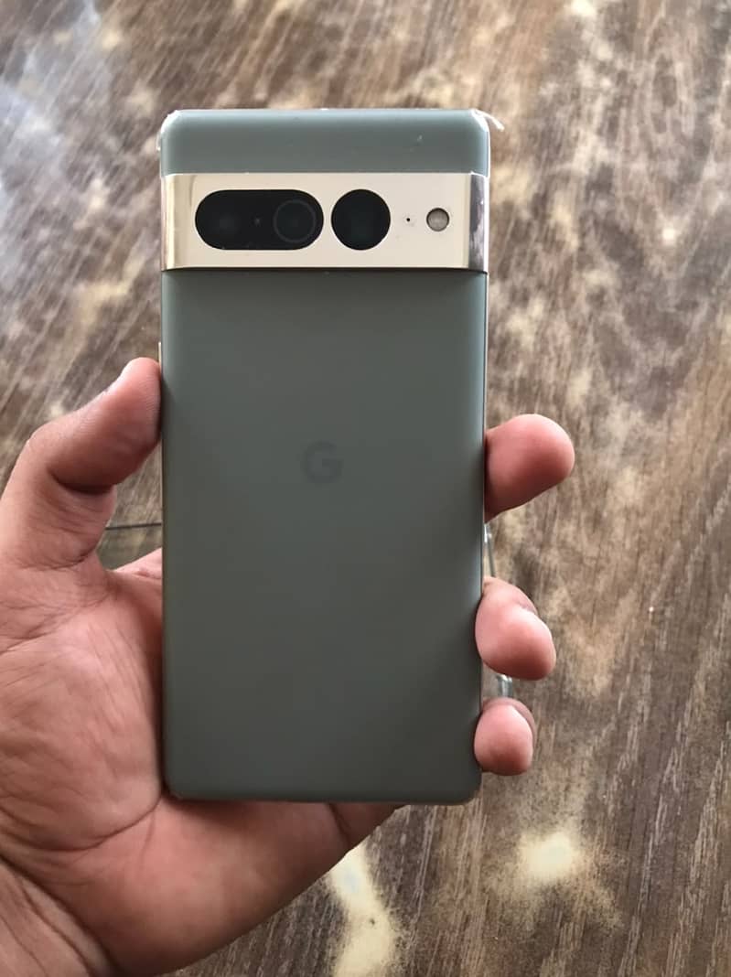 Google Pixel 7 Pro 0