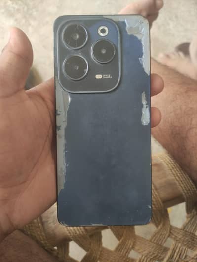 Infinix Hot 40