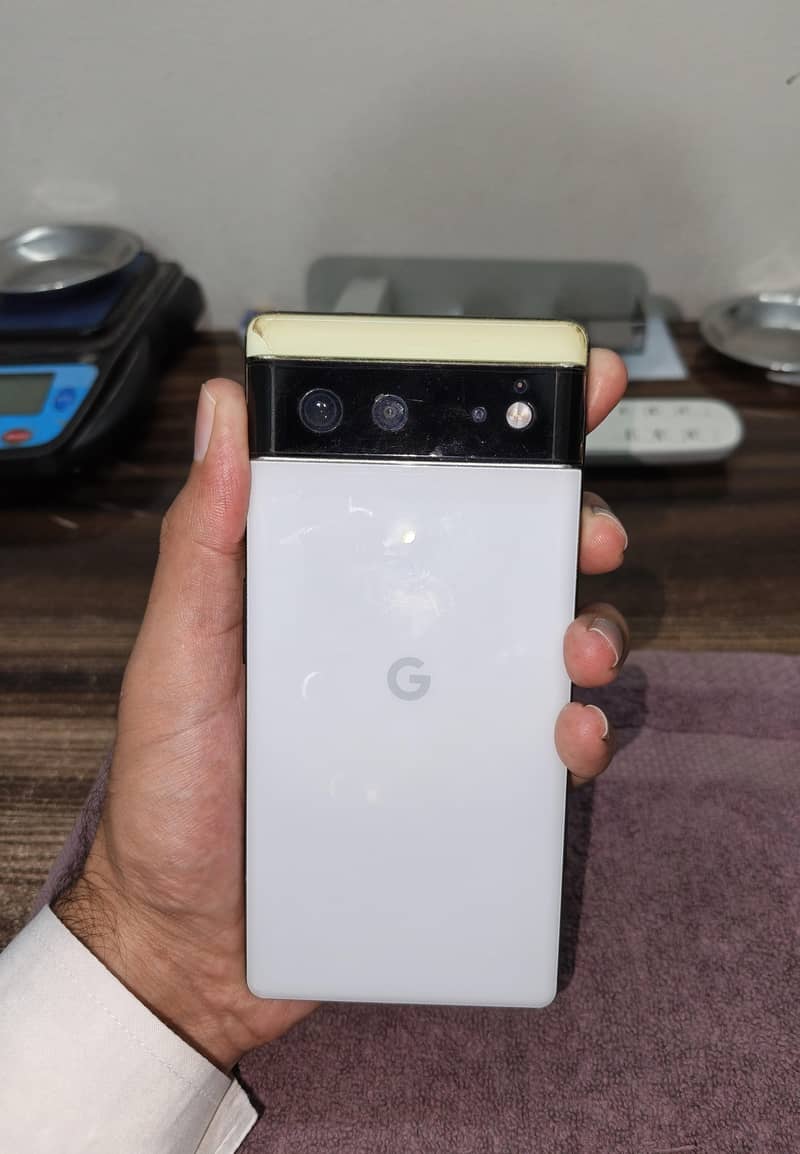 Google Pixel 6 9