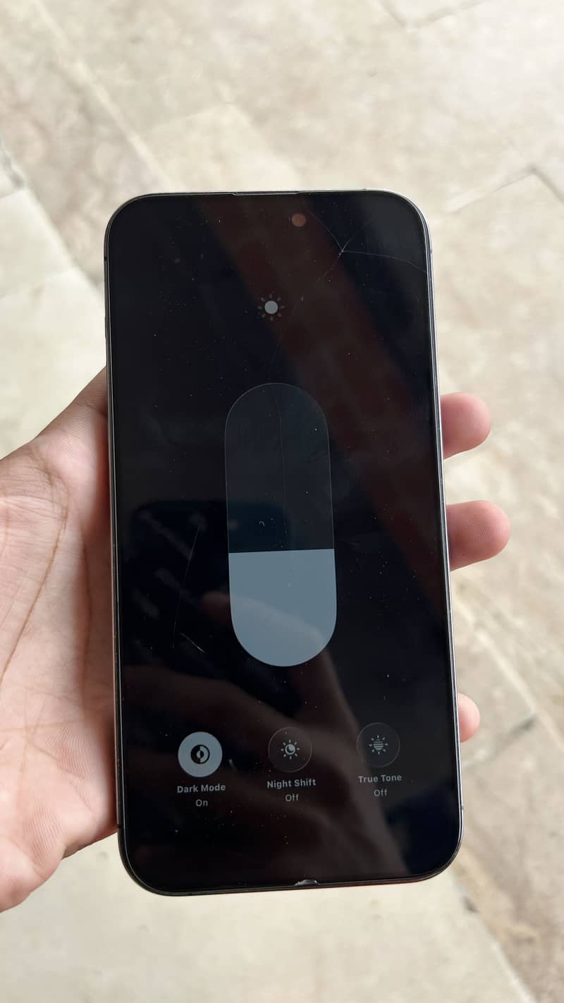 Apple iPhone 14 Pro Max 6
