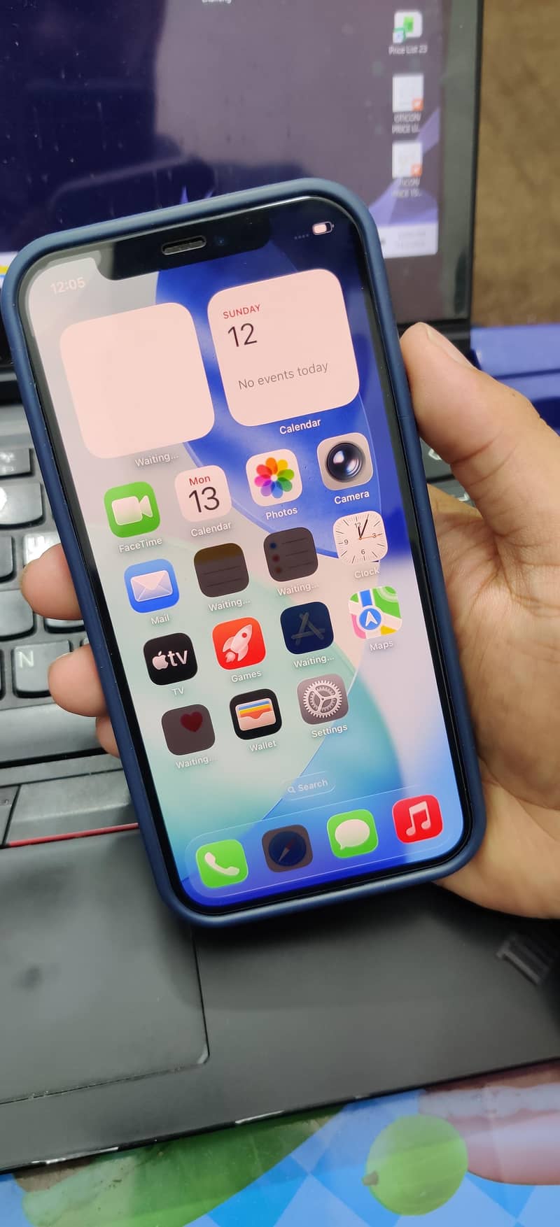 Apple iPhone 12 1