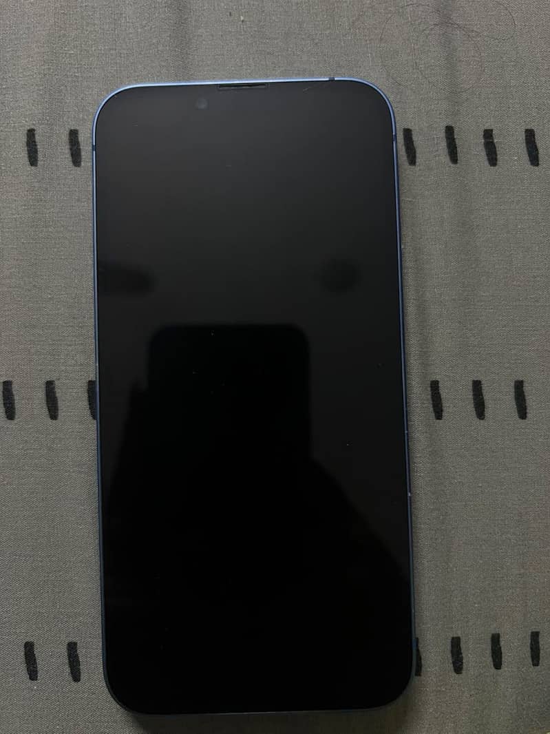 Apple iPhone 13 2