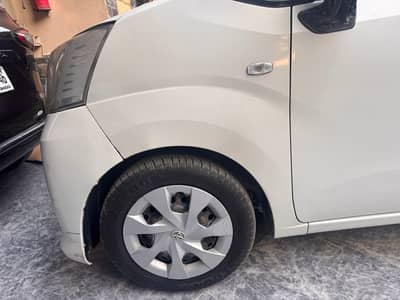 Daihatsu Move 2016