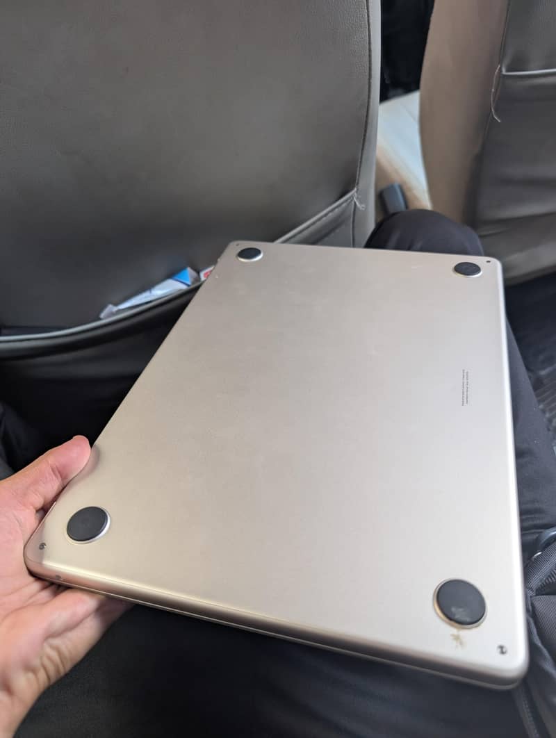 Mac book M4 Air 1