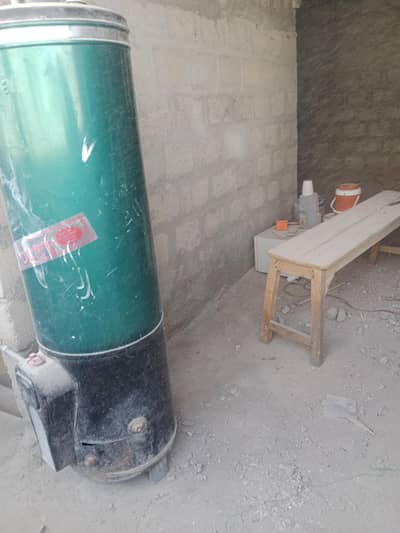 Geyser for Sale – Excellent Condition
