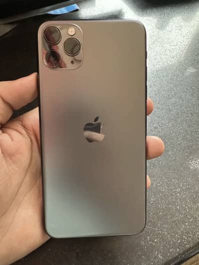 iPhone 11 Pro Max 64gb Pta Approved With Box (Exchange possible)
