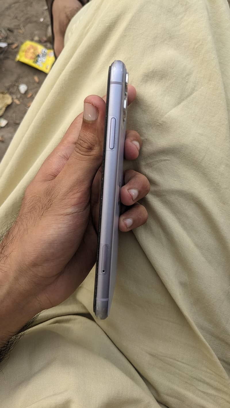 Apple iPhone 11 1