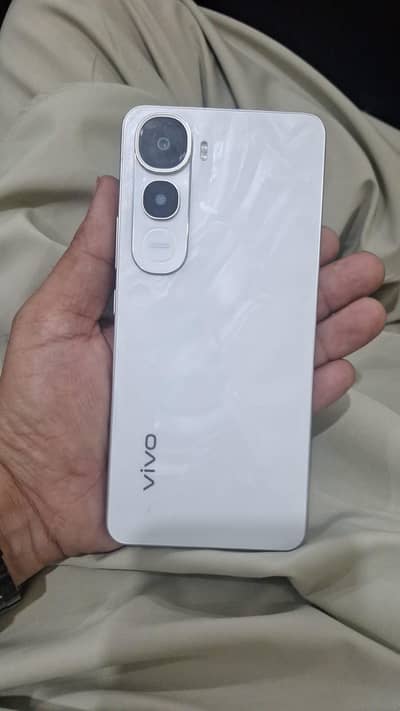Vivo Y400
