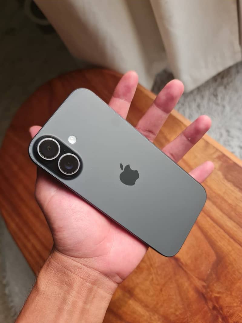 iPhone 17 0