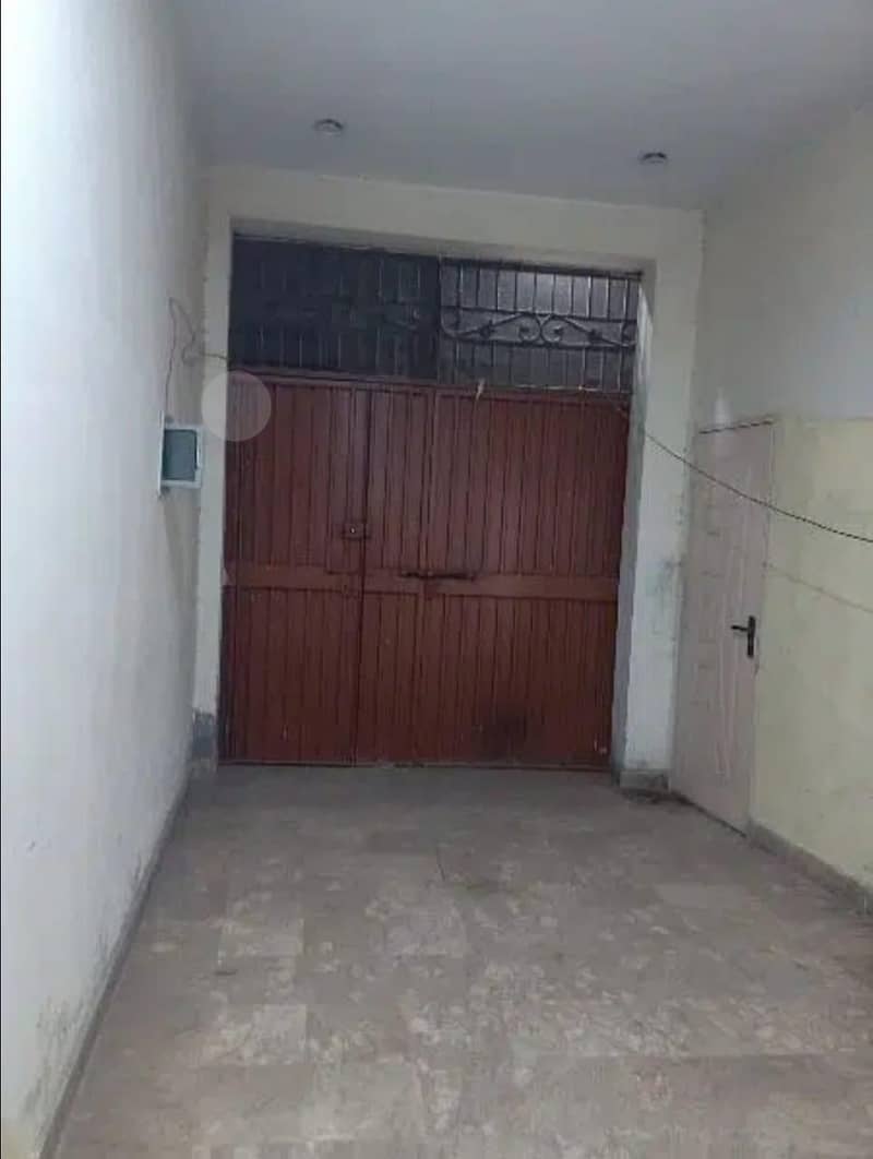 تین مرلہ گراؤنڈ مکان 0