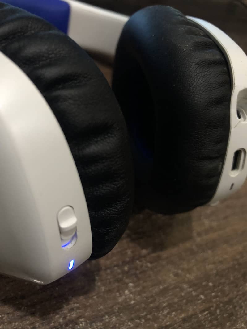 JBL Quantum 360P wireless 3