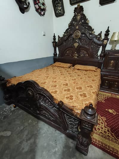 furniture foll. sat