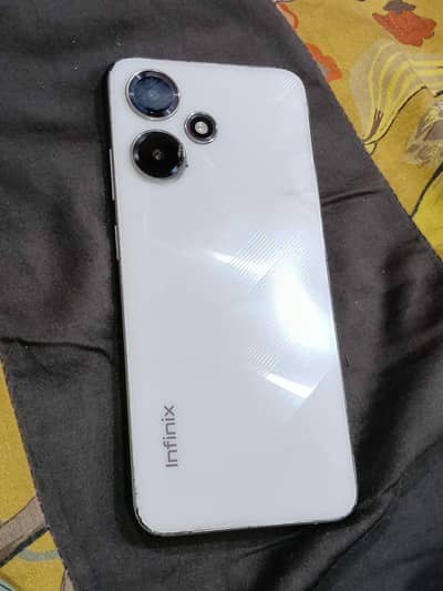 Infinix Hot 30