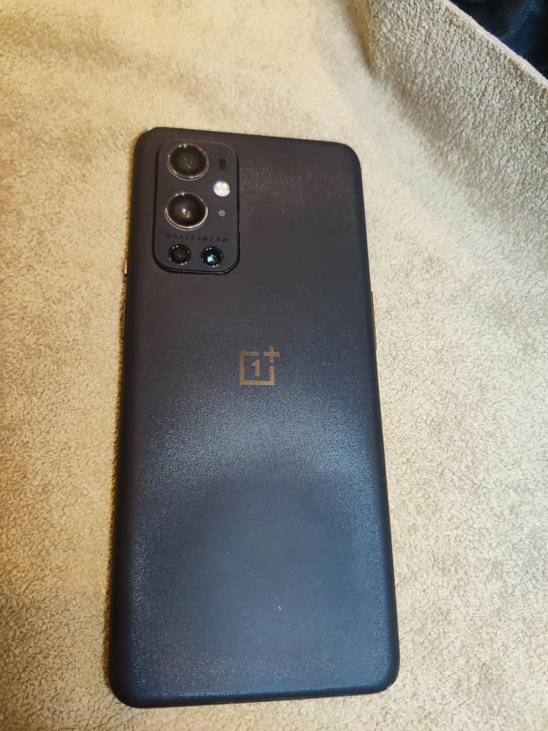 One Plus 9 Pro 0