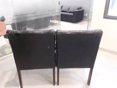 Visiter chairs side rack ka 5000 visiter chairs ka 10000 both