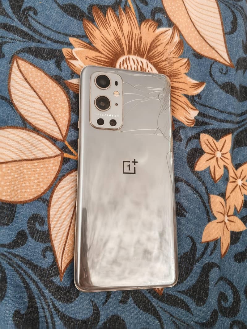 One Plus 9 Pro 3
