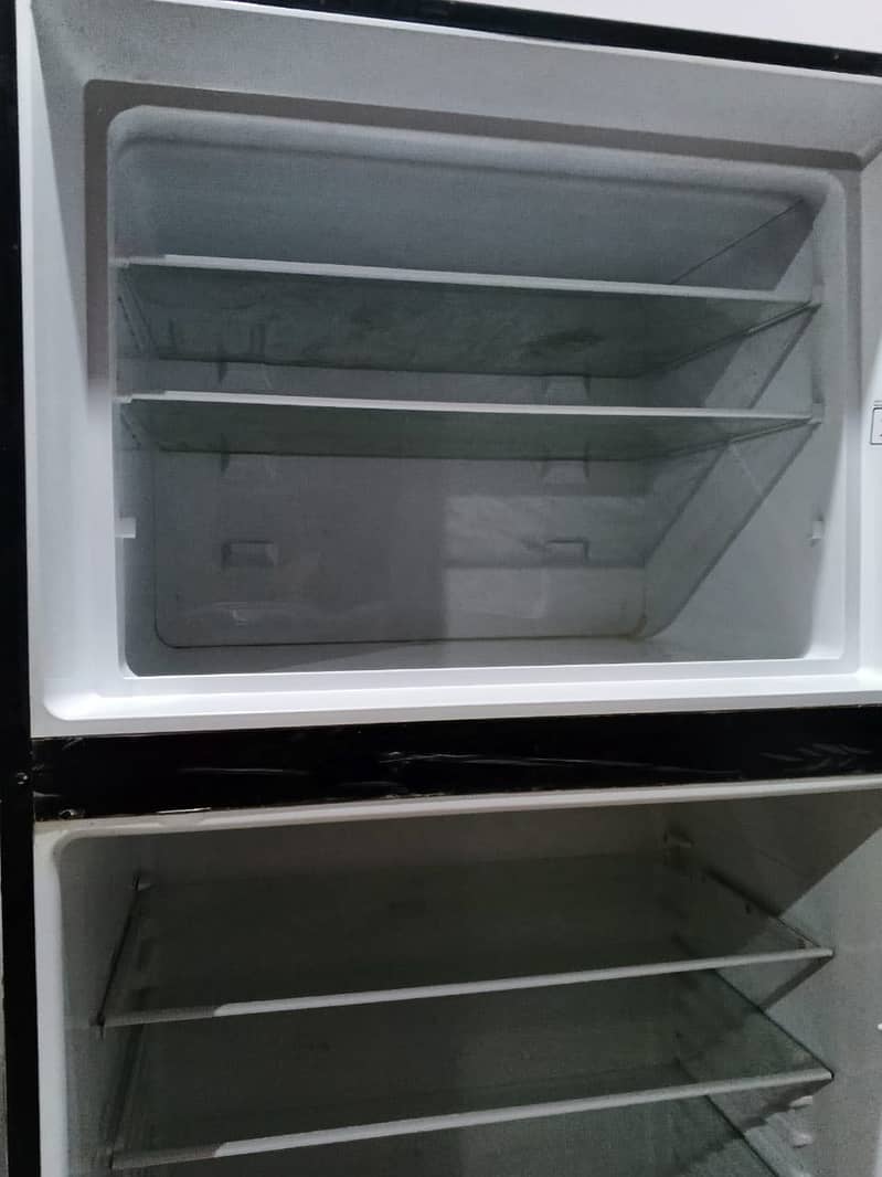 Dawlance fridge 2