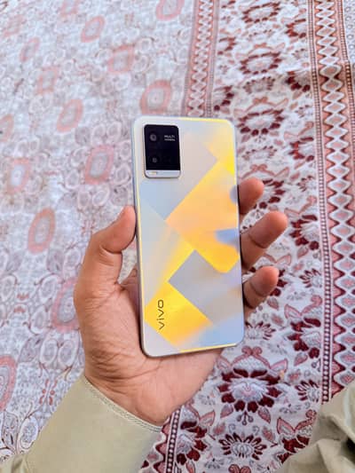 Vivo Y21