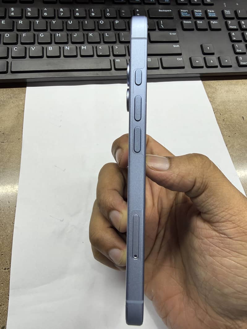 Apple iPhone 17 1