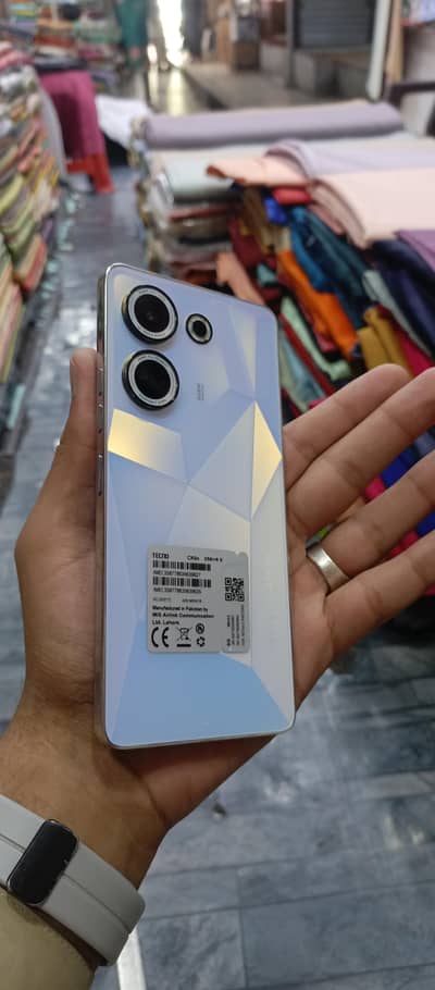 Tecno CAMON 20