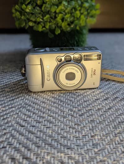 Canon Sure Shot 90u Film Camera