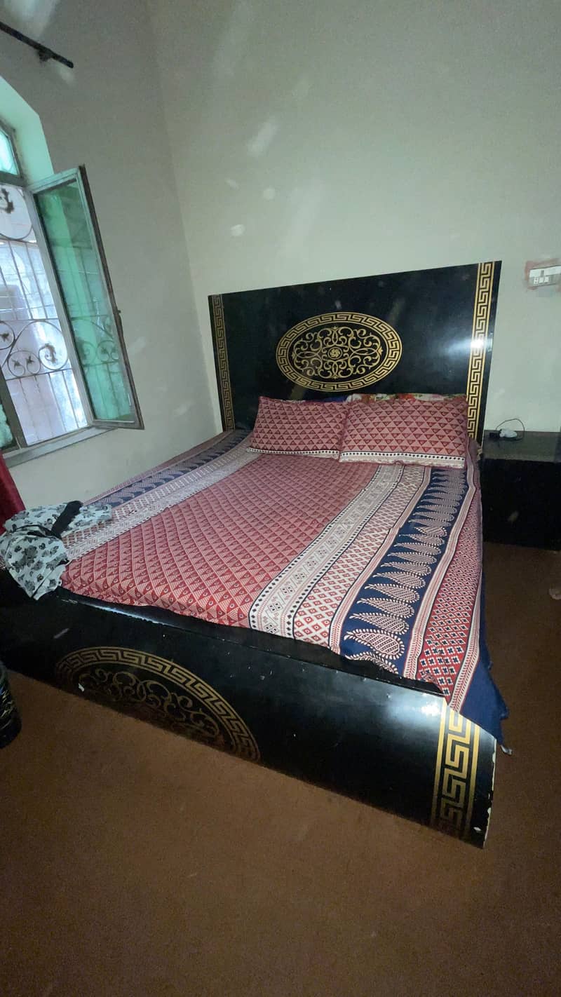 Bed set with dressing 1