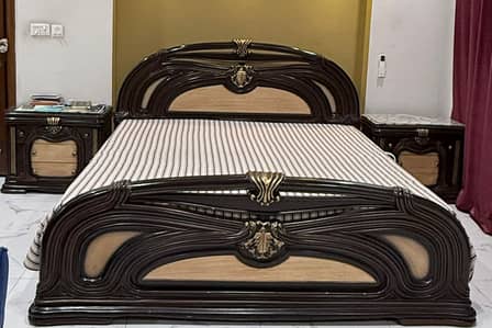 Bed set - King size wooden Bed set - Bed - dressing - side tables