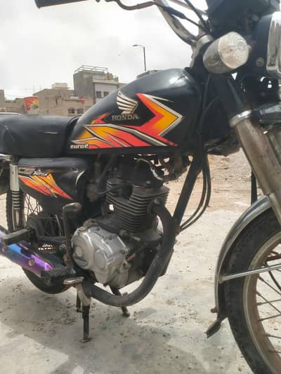 Honda 125 baik bilkul okay hai engine se