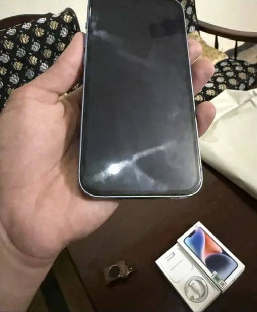Apple iPhone 14 plus 0