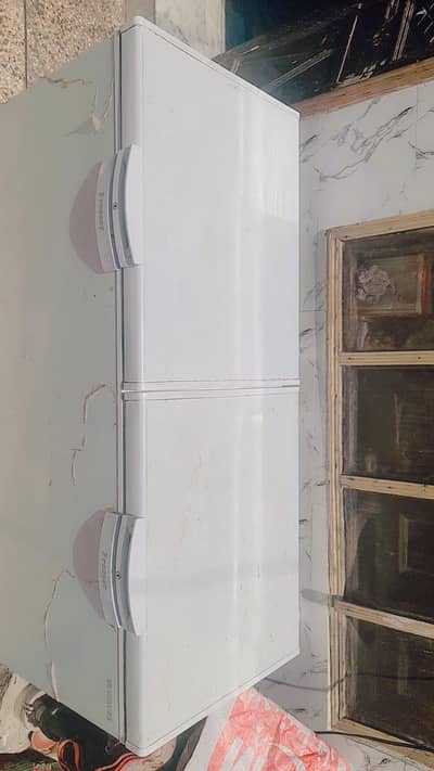 freezer waves 6 month use bahir se condition 10 by 10