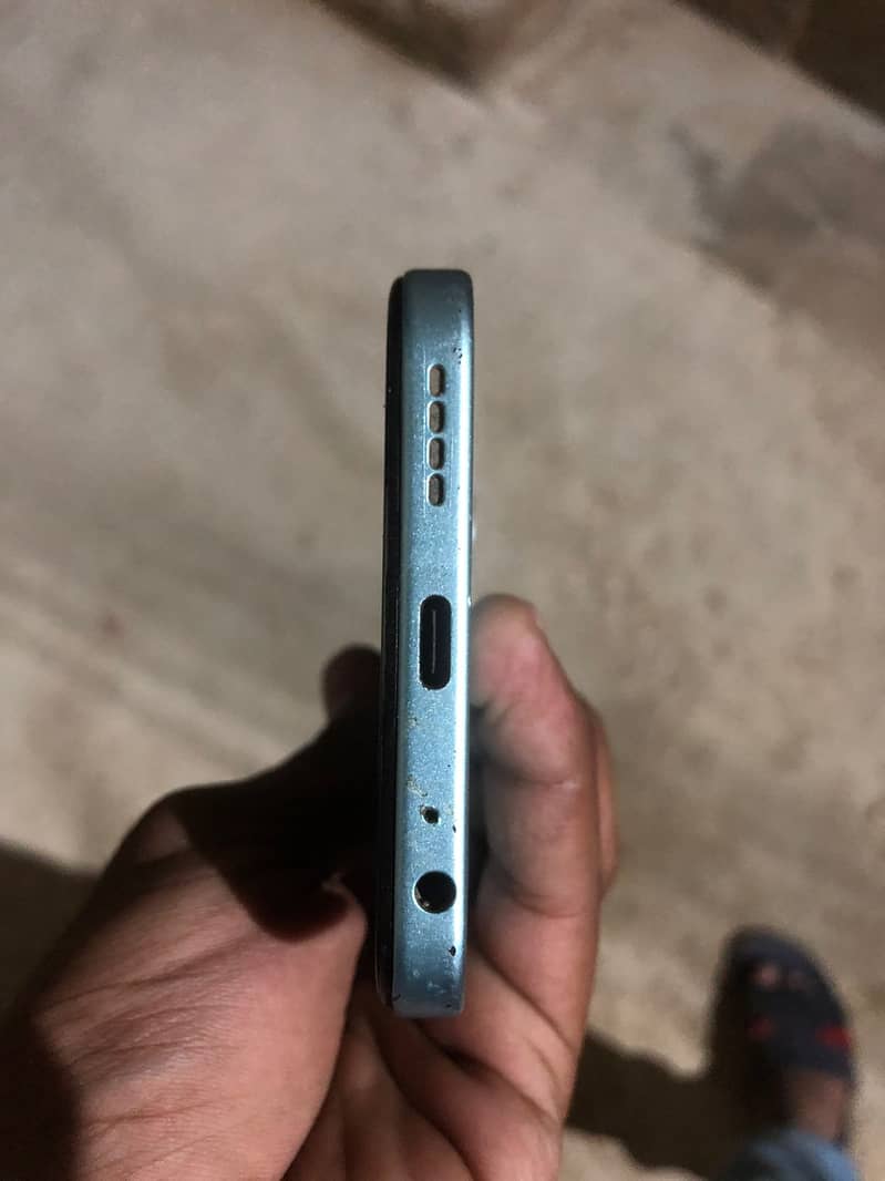 Infinix Smart 9 6