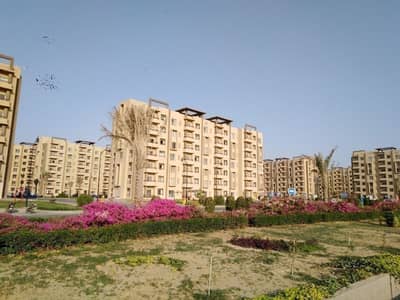 READY TO MOVE 955sq ft 2Bed Lounge Flat FOR SALE Outer Corner Apartment with AMAZING VIEW. 2KM from MAIN GATE of BTK\