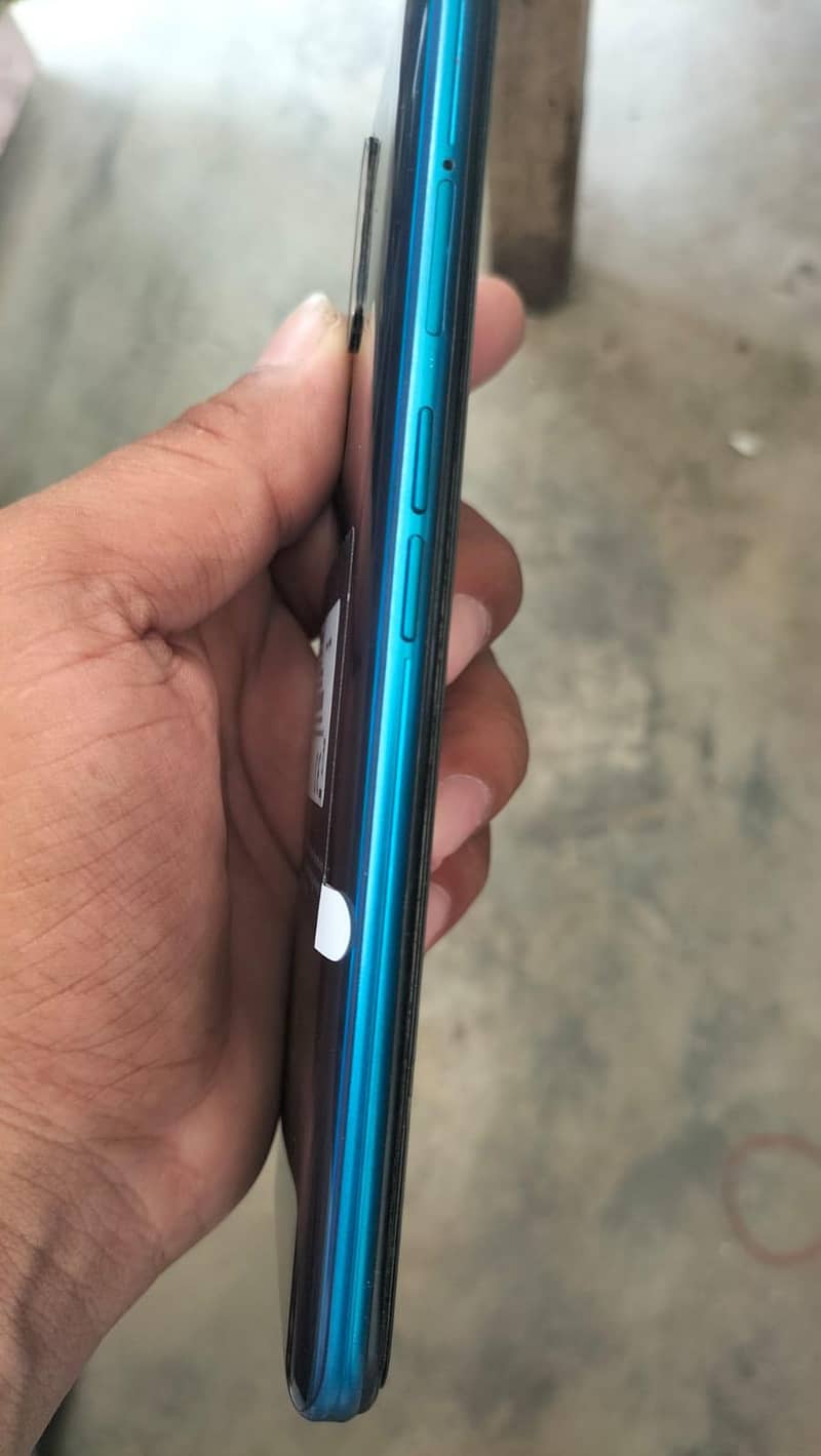 OPPO A9 4