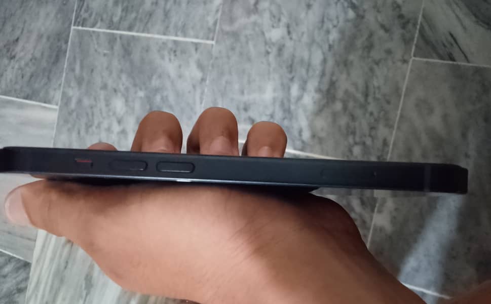 Iphone 13 3